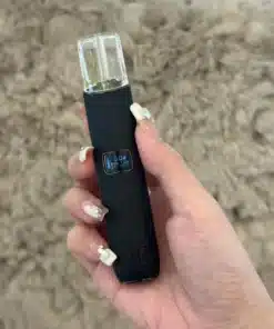 ILLA哩啞一代皮革主機 魅影黑 1
